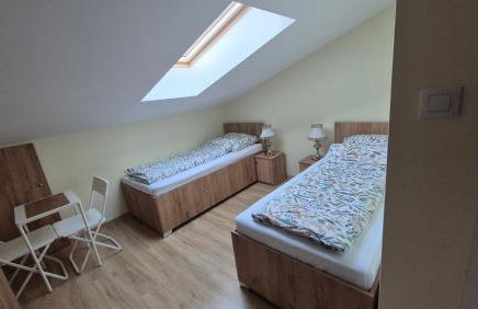 Noclegi Pod Lasem - Foto 10