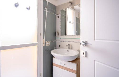 Kalbia Rooms managed by HolyDaisy - Renovated, functional, intimate and more - Foto 39