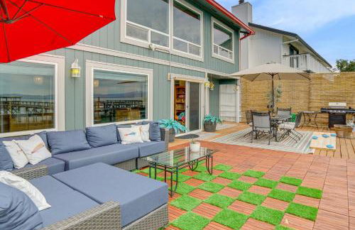 Waterfront Clear Lake Home with Game Room and Deck! - Foto 38