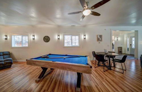 Luxury Cabin at Lakehead - Photo 9