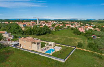 Villa Vistra, Brand New Luxury Villa with Poolbar - Foto 40