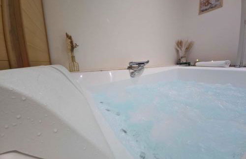 Ô Sacrée Détente de Reims -Spa privatif - Proche de la gare & centre ville - Foto 28