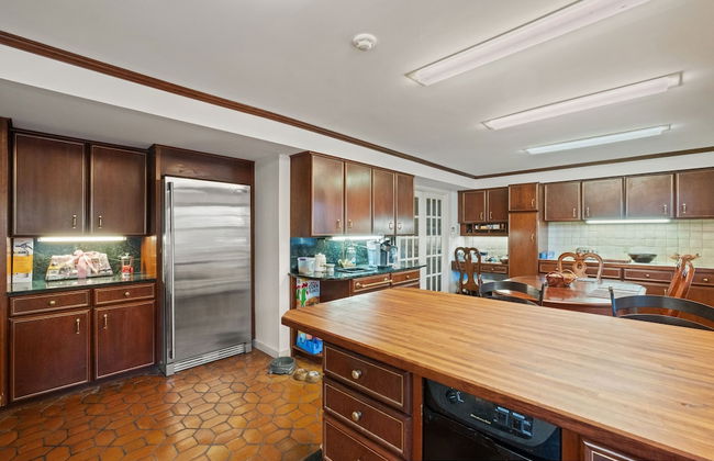 Spacious Dartmouth College Home on Occum Pond - Photo 14