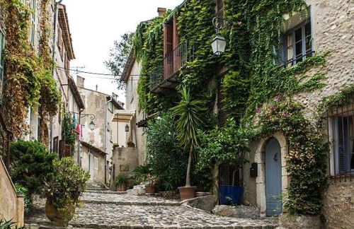 Appartement lumineux, rénové et à 10 min de la plage & parking - Cagnes sur Mer ! - Foto 23