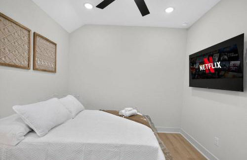 Luxury Home: Mins to NRG, Hobby Airport & Midtown - Foto 15