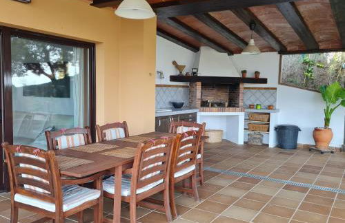 VILLA LA CALA with swimming pool & sea view, 10 min walk from the sea - Photo 11
