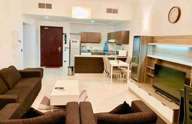 Deluxe One Bedroom Apartment near Mall of Emirates - Photo 5