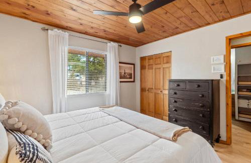 Cozy Cabin in Heber with a deck, fireplace and pet friendly - Foto 16