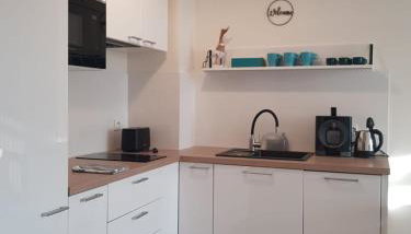Apartament Happy 31 NETFLIX - tuż przy plaży !!! - Photo 2, stove, toaster, minibar