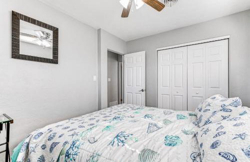 3 Mi to Venice Beach Pet-Friendly Home with Yard - Foto 13