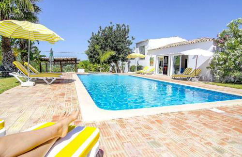 Elegant villa with sea view in Loulé + private pool - Foto 1
