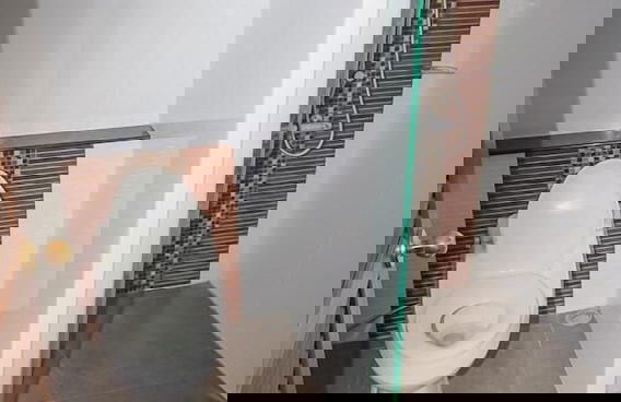 Tharnrarin Villa Suphan Buri - Photo 42