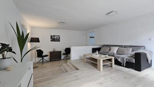 2 Zimmer Ferienwohnung mit Terrasse - Foto 1