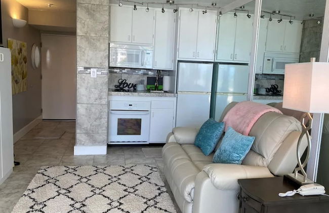 Beach Blessed - Sea View at Symphony Beach Club - Foto 7