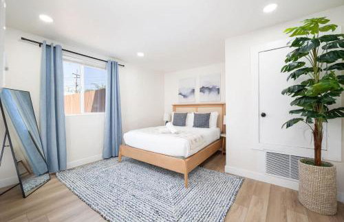 4 Miles to Beach Central and Newly Renovated - Foto 2