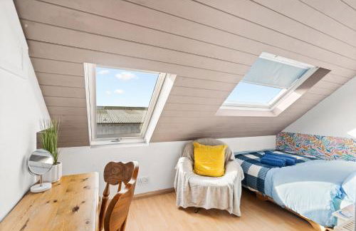 LARGE HOUSE with FREE PARKING - Foto 23