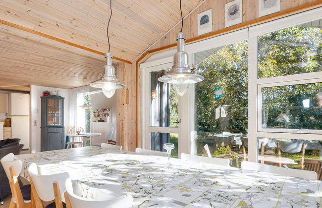 Tranquil Waterside Retreat-by Traum - Foto 14