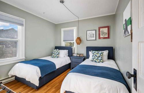 Charming Home in Inner Southeast Portland - Photo 21