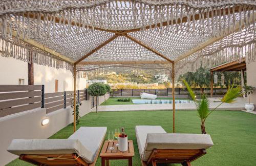 Seaside Breeze Villa - Beachfront, Private Pool, BBQ - Foto 5