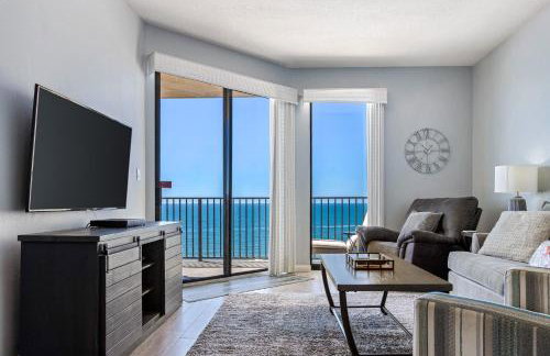Phoenix V by Southern Vacation Rentals - Photo 2