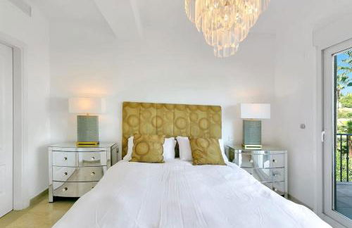 Villa Jacqueline in San Roque - Foto 22