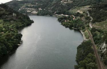 Douro vineyards and Mountains - Foto 11