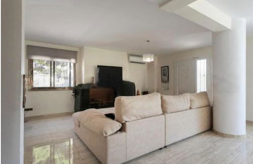 EXCLUSIVA CASA INDEPENDIENTE 16 ppl - Foto 51