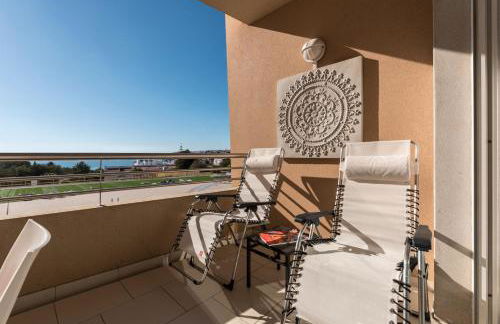 Beachfront flat, private parking, pools, sea at less than 200 m - Foto 16