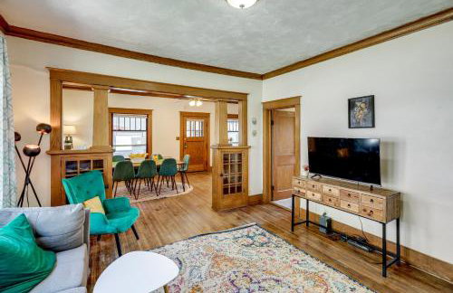 1 Mi to UNL Group Getaway with Game Area - Foto 9