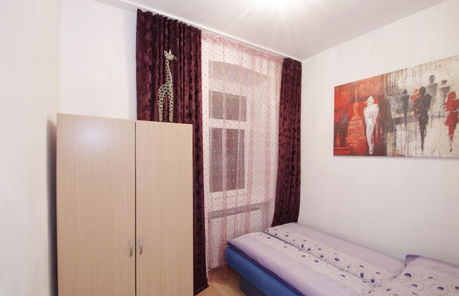 Raisa Apartments - Photo 9