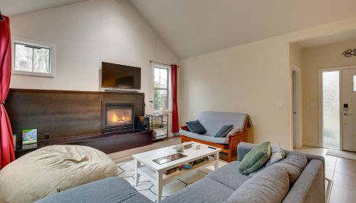 Walk to Autzen Stadium, 3 Mi to UO! Home with Patio - Foto 5