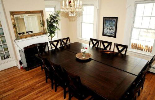 27-Person Luxury Villa Rental in Hudson Valley, New York - Foto 8