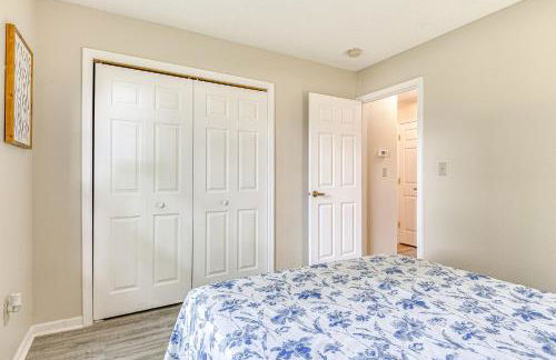 Westfield Home with Furnished Patio 2 Mi to Park St - Foto 18