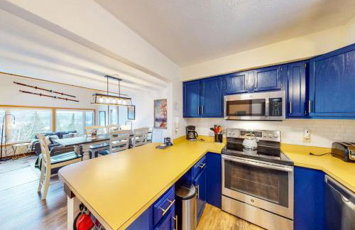 The Summit: 46 - Photo 8