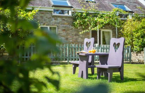 Y Ffermdy Farmhouse - Photo 3