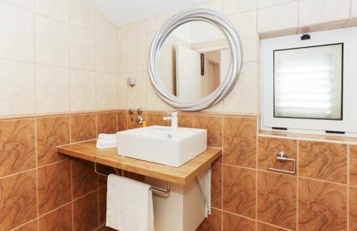 Apartmani Mikulić - Photo 22