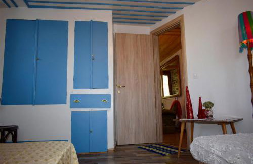 Renovated Old Manor House With Yard - Photo 42