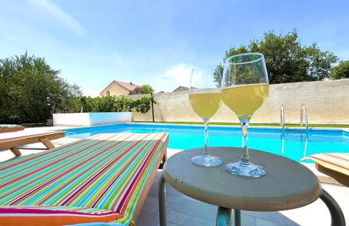 Lovely Home In Rupalj - Foto 8