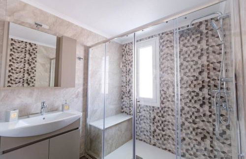 Lefkathia Beach Villa - Gated Beach-Front Private Villa at Lefkathia Beach, Chios! - Foto 17