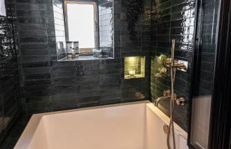 The Wellington - style, charm and sea views, close to town and beach - Foto 12