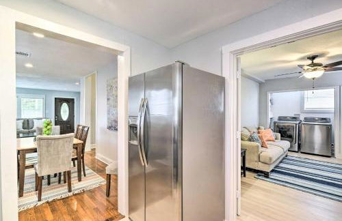 about 1 Mi to Pier and Beaches! Family Home in Galveston - Foto 11