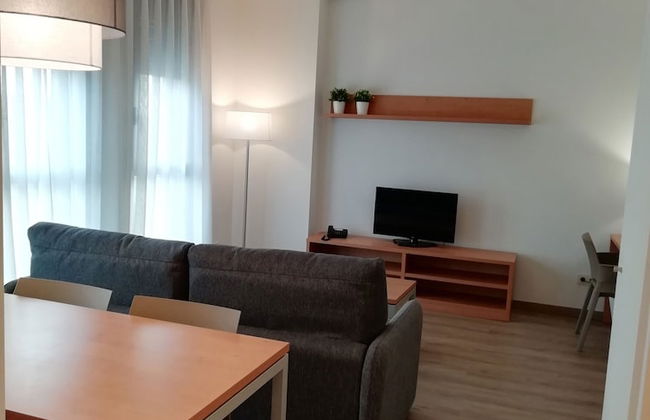 Aparthotel Aura Park Fira Barcelona - Photo 7