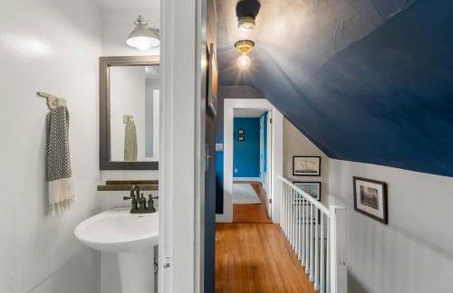 Minutes to Salem|Historic Marblehead Nautical Home - Foto 28