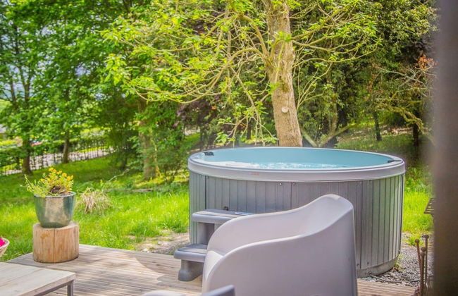 Holiday Home in Ferrieres With Garden - Photo 16