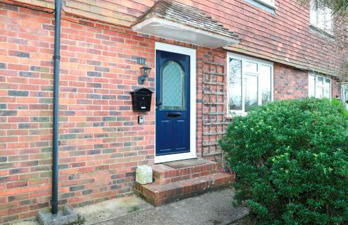 Hassocks Hideaway with Parking Garden - Foto 21