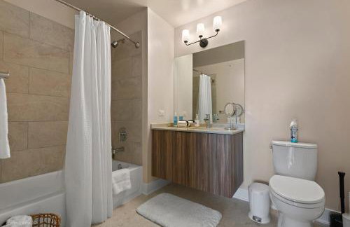 Sage Modern Apartments Near Union Park in West Loop - Photo 35