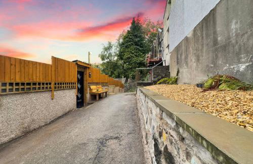 Kinky Kabin w Hot Tub, Sauna and Rooftop Garden - Foto 35