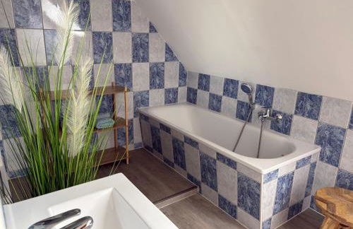 Ferienwohnung mit Schlösserblick in Dresden I große Dachterrasse I Parkplatz kostenfrei - Foto 32