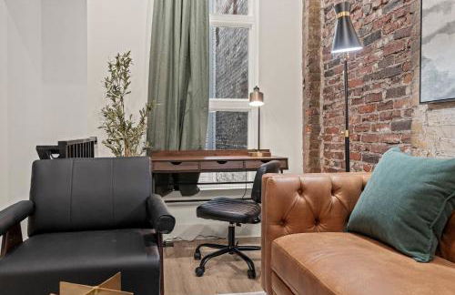 New Townhouse Sleep 4 Old City Walk to Everything! - Foto 6