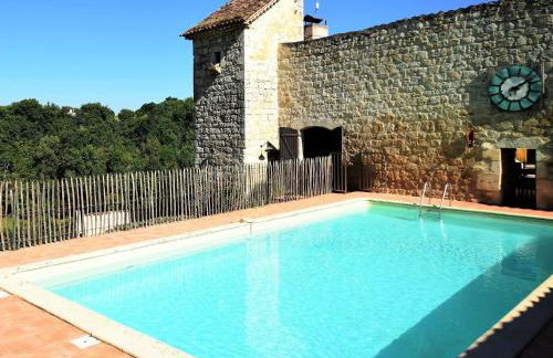 Castle near Agen with Shared Pool - Foto 1